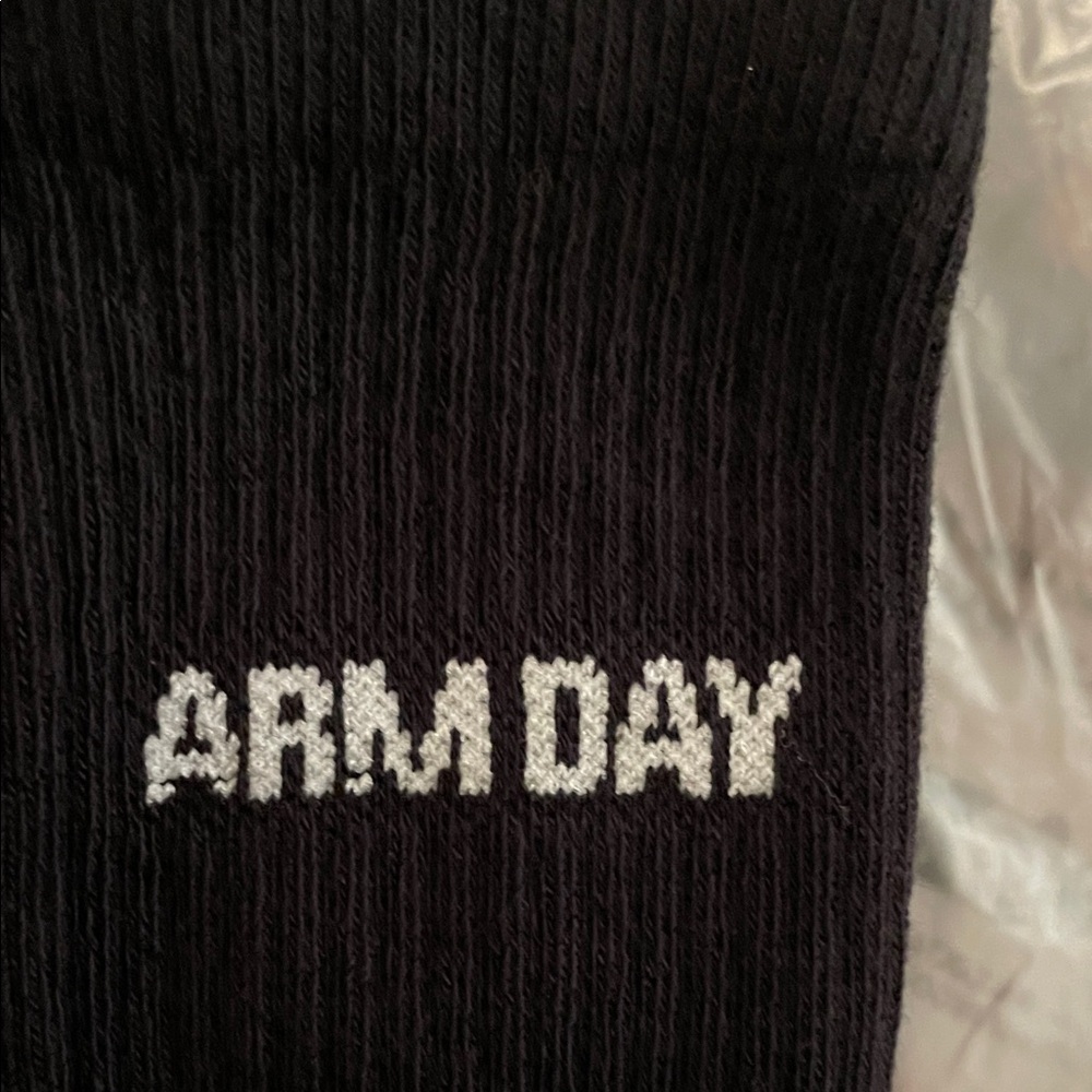 “Gymshark” 6-Pack Black Athletic Socks! - Picture 6 of 9